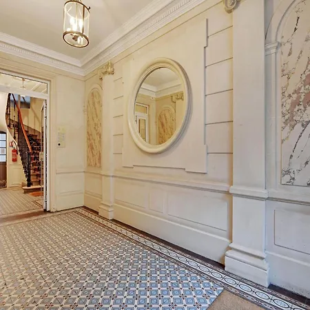 Apartment Appt Parisien 2bdr 4 P Long Balcony - Auteuil *
