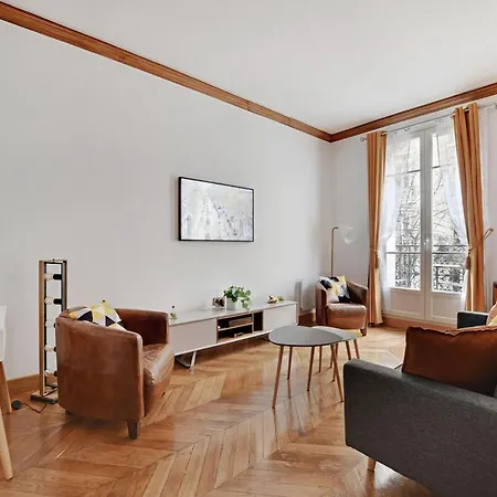 Appt Parisien 2bdr 4 P Long Balcony - Auteuil Parigi